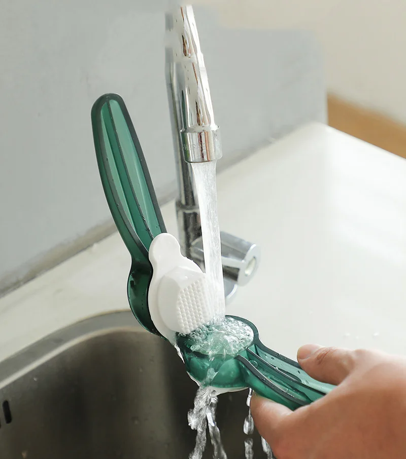 kf-S7ccd91cb9f8140f8bad27e8346cb437eD Kitchen Accessories 2 In 1 Multifunction Garlic Press Manual Garlic Mincer Chopping Garlic Tools Mincer Chopping Ginger Squeezer